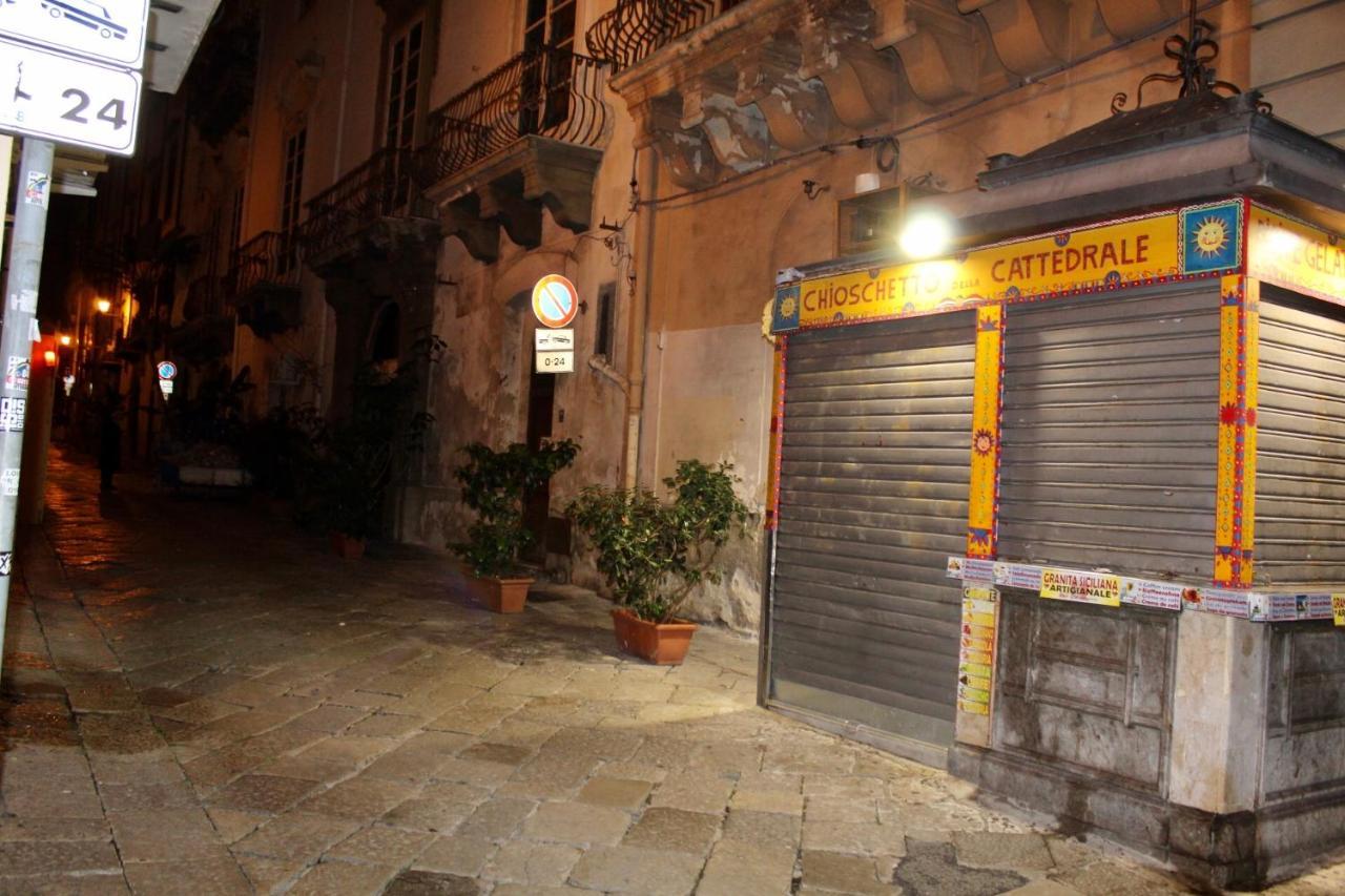 La Siciliana-di Fronte La Cattedrale Holiday home